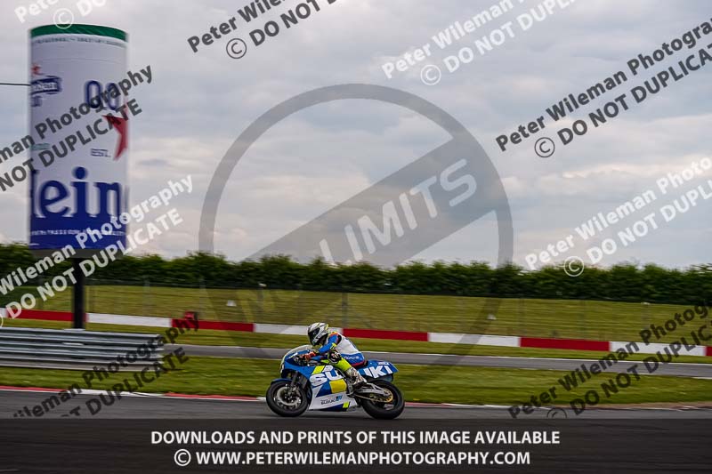 donington no limits trackday;donington park photographs;donington trackday photographs;no limits trackdays;peter wileman photography;trackday digital images;trackday photos